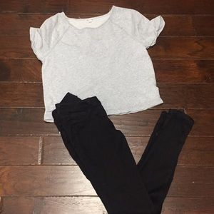 Basic top and stretchable pants